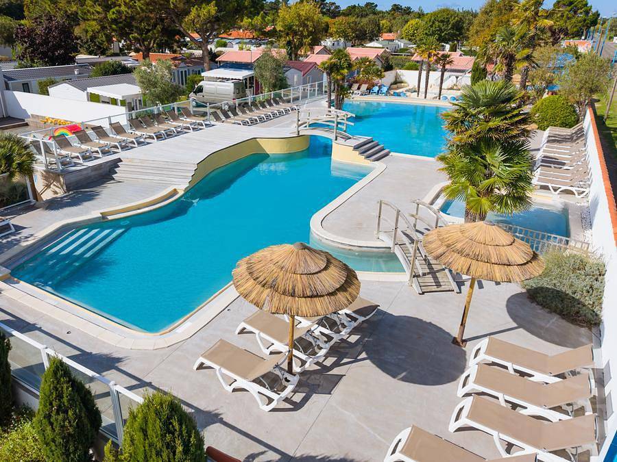 Camping pour 6 Personnes dans Saint-Jean-de-Monts, Vendée