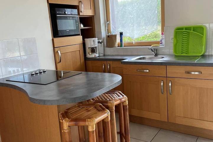 Gîte pour 4 personnes, avec jacuzzi à Plouarzel - 3