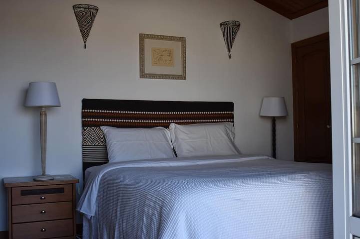 Entire apartment, Roof Top apartment, quiet, 2 large terraces, close to the best beaches in Lourinhã e Atalaia, Lisbon District