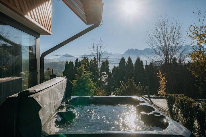 Hütte für 8 Personen, mit Balkon und Terrasse sowie Whirlpool und Sauna in Zakopane