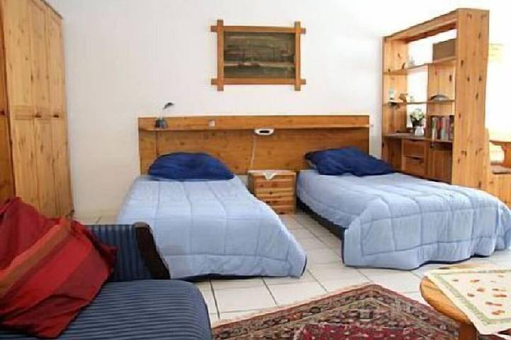 Ferienwohnung für 3 Personen, mit Garten in Usingen - 2