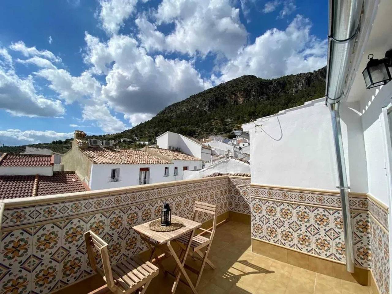 Maison au cœur d'Algodonales avec terrasse et vue sur la montagne in Algodonales, Pueblos Blancos