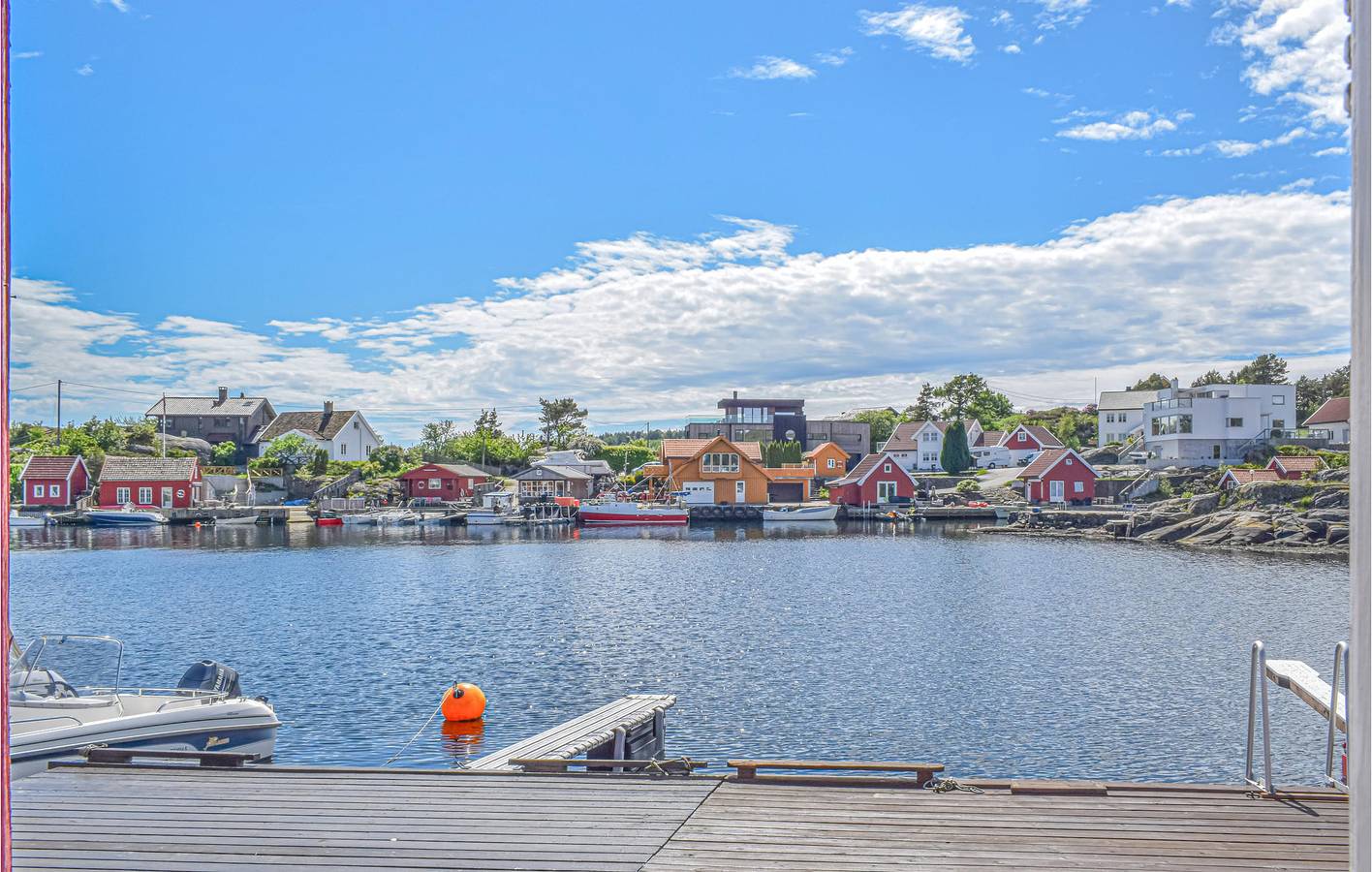 Vacation house for 6 people with terrace in Søgne