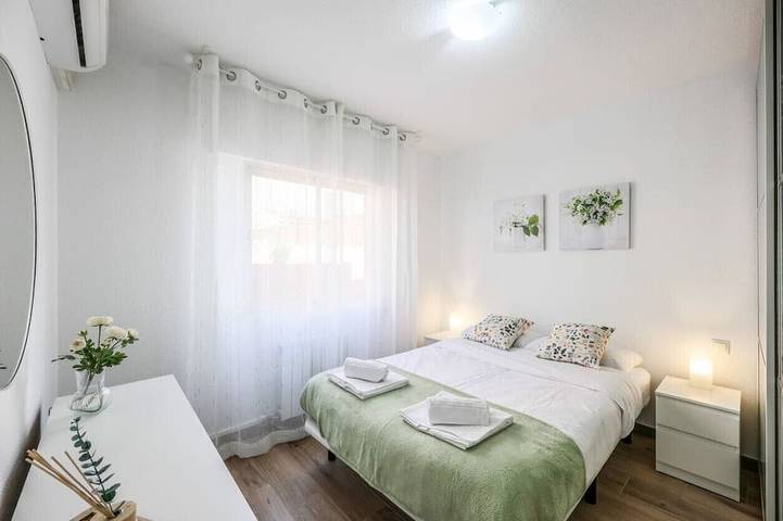 Ganze Wohnung, Family-Friendly Stay near Madrid in San Sebastián de los Reyes, Área Metropolitana de Madrid