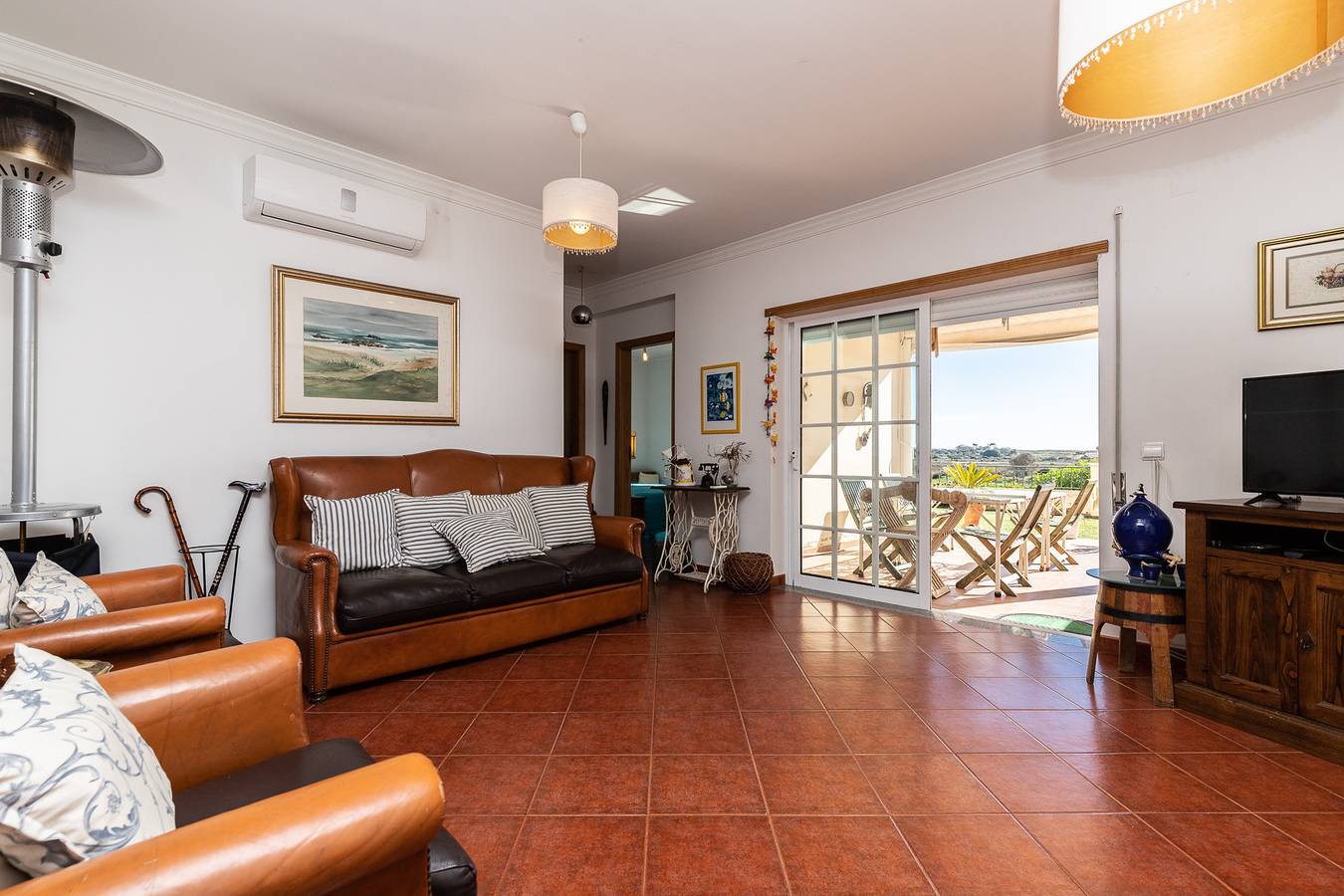 Apartamento entero, Beach Front View Armacao de Pera Flat With Terrace in Armação de Pêra (costa), Armação de Pera