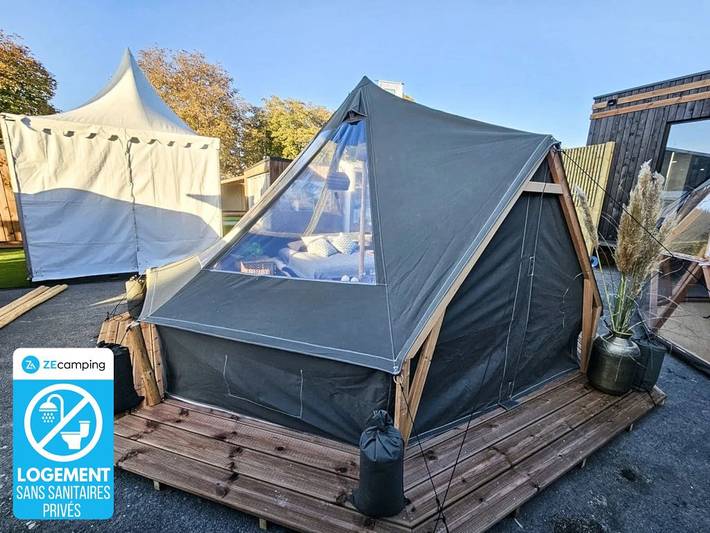 Tente pour 4 personnes, avec bassin pour enfant dans les Pyrénées-Orientales - 2