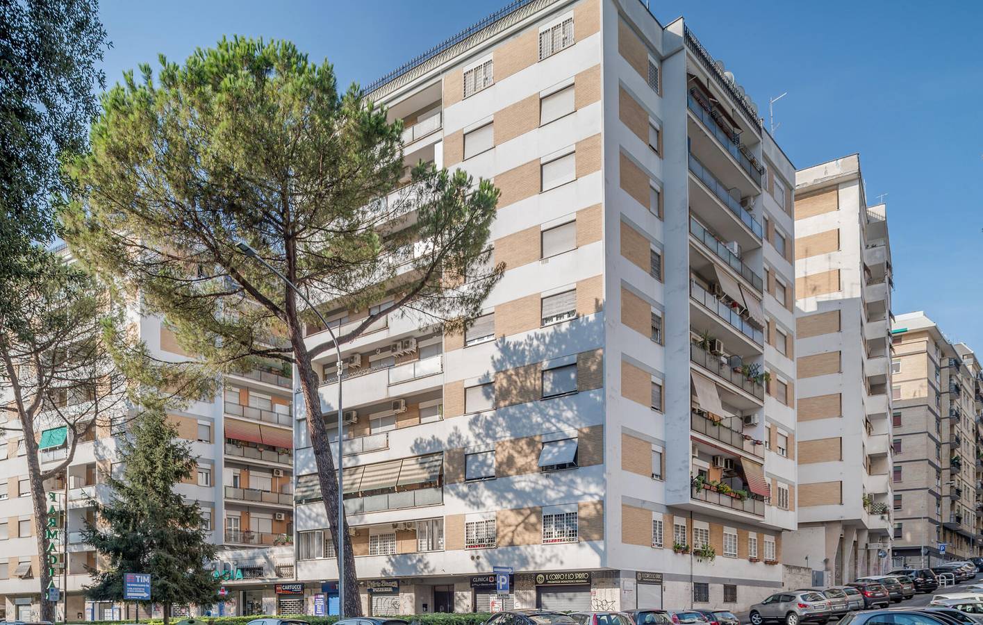 Holiday Apartment for 5 People in Rome, Rome Province