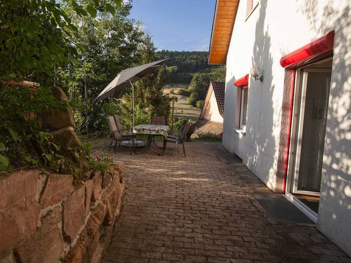 Ferienwohnung für 5 Personen, mit Terrasse und Garten in Ettenheim