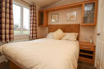 Static Caravan for 4 People in Lancashire, North West England, Photo 1