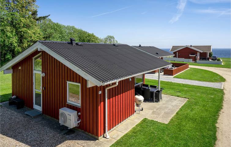 Ferienhaus für 4 Personen, mit Terrasse und Garten in Mommark