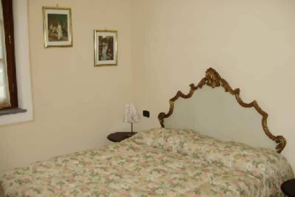 Massa Pisana: Casa / villa / chalet - Massa Pisana in Lucca, Provincia de Lucca