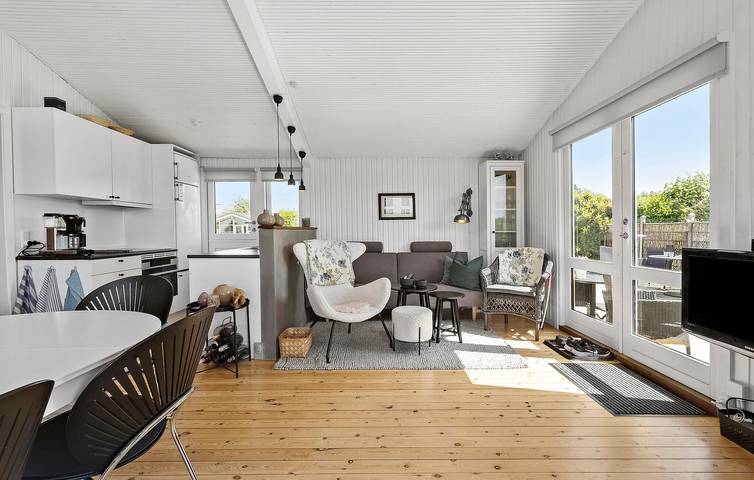 Feriehus for 4 personer med terrasse in Langø, Martofte