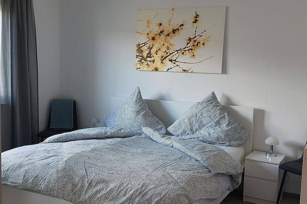 Ganze Wohnung, Ferienwohnung Löfer-Wasserblick - Ferienwohnung in Burg Eltz, Löf