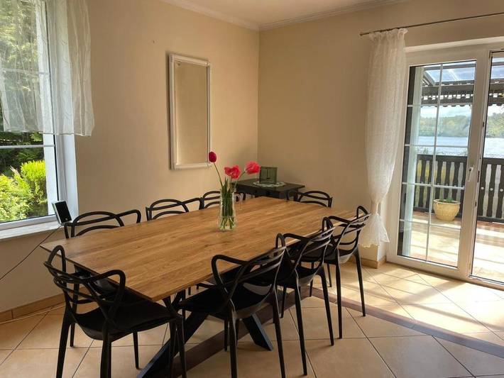 Ferienhaus für 12 Personen, mit Sauna und Ausblick sowie Garten und Seeblick, mit Haustier - 1