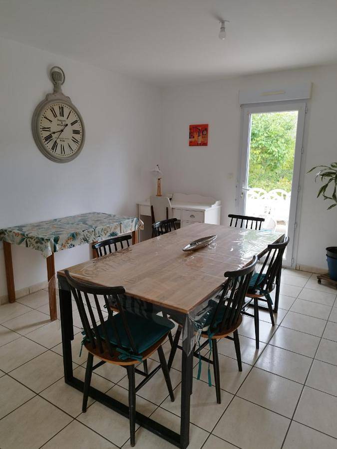 Location de vacances pour 10 personnes, avec terrasse et jardin à Mareuil-sur-Cher - 2