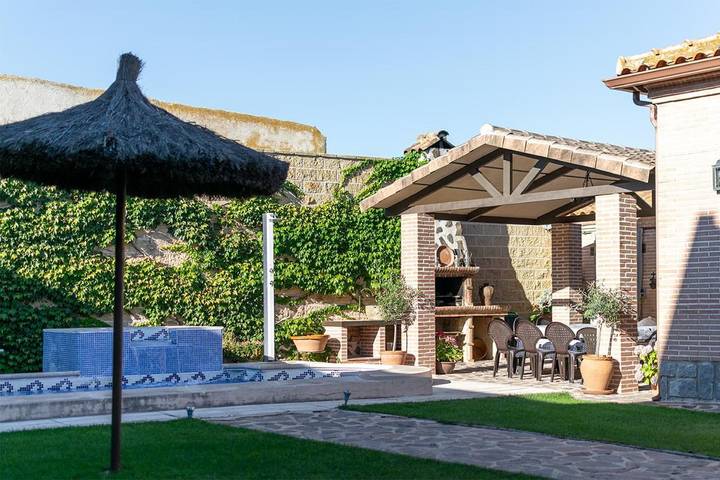 Casa rural para 13 personas, con jardín y piscina, Familias con niños en Pulgar (desambiguación) - 3