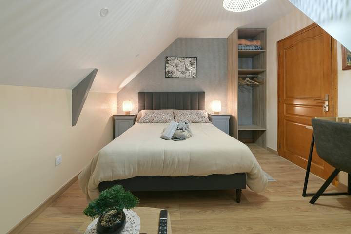 Gîte pour 7 personnes, avec piscine ainsi que jacuzzi et jardin, animaux acceptés dans Mayenne - 4