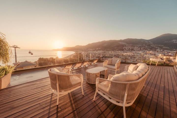 Ferienwohnung für 2 Personen, mit Garten und Pool sowie Ausblick und Sauna in Alanya