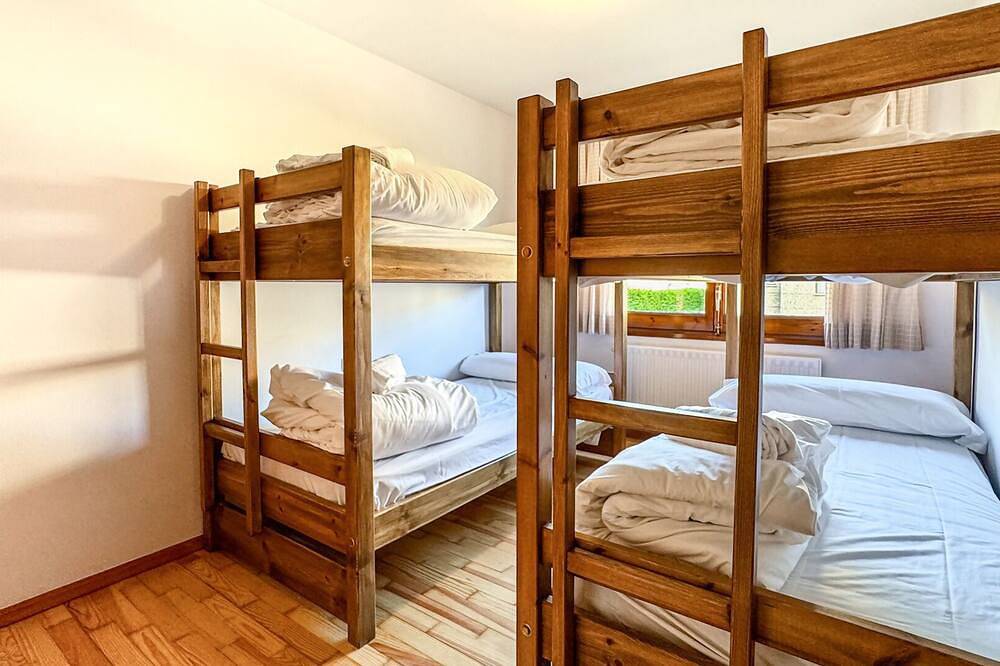 Entire apartment, Cal Batllia 2 in Puigcerdà, Catalan Pyrenees