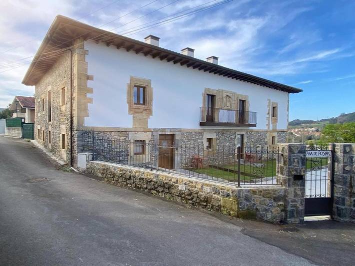 Apartahotel para 4 personas, con terraza y jardín en Costa de Cantabria