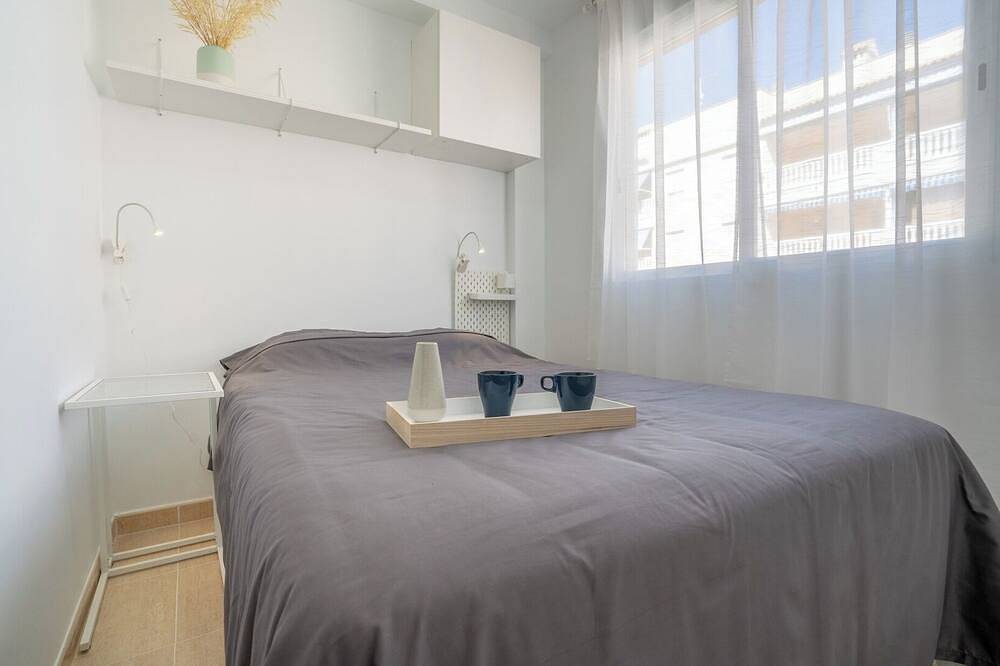 Entire apartment, Moncofa Apartment for 8 A/C - Pool Access Seaside in Moncofa, Costa del Azahar