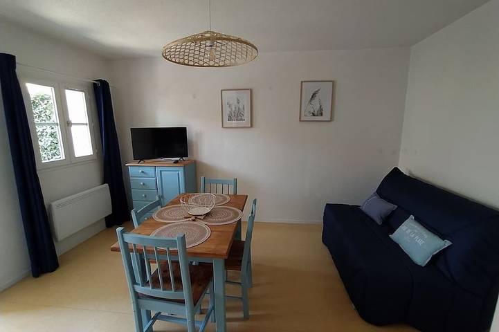 Ganze Wohnung, Rental 106 2-4 people 500m beach 2 Etoiles 3 to 6 nights ask for a quote in La Remigeasse, Dolus-d'Oléron
