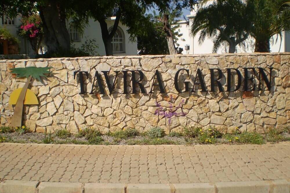 Entire apartment, Apartment description in Vale de Caranguejo, Tavira
