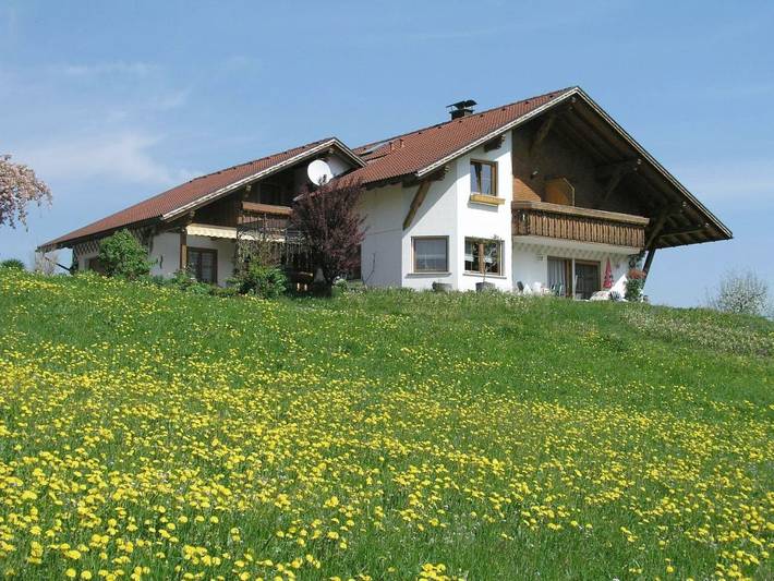 Ferienwohnung für 2 Personen, mit Garten und Ausblick sowie Sauna in Krumbach (Vorarlberg)