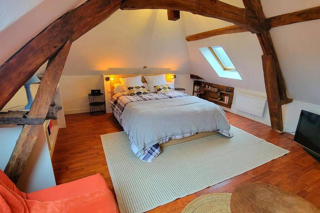 Appartement entier, Le Duplex in Monchy-Saint-Éloi, Oise