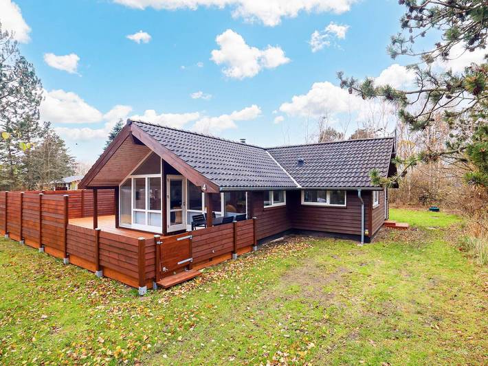 Vacation rental for 8 people, with Hot tub and Terrace as well as Sauna in Zealand