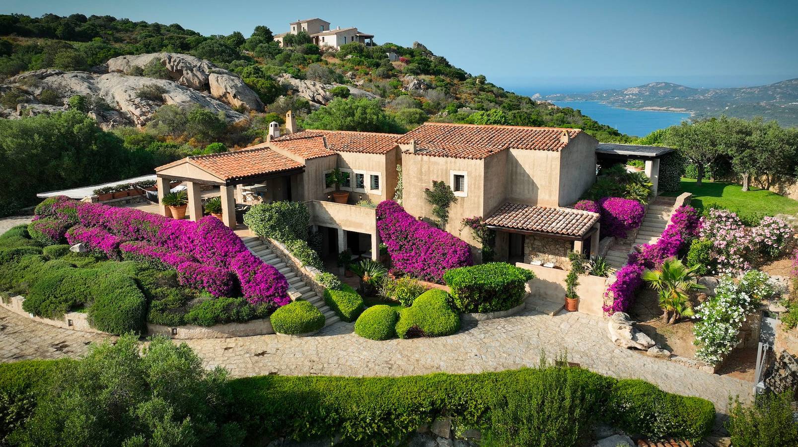 Villa 'Acula' con vista mare, Wi-Fi e aria condizionata in Cannigione, Arzachena