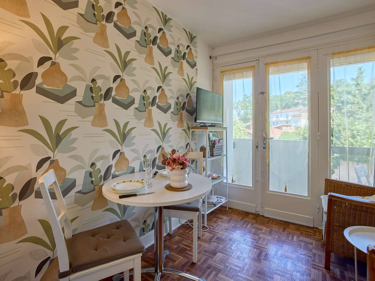 Estudio entero, Estudio renovado para 2 en Barbotan, cerca del Lago de Uby! in Cazaubon, Gers