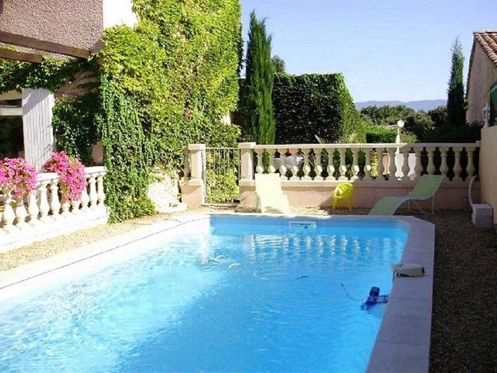 Maison d’hôte pour 2 personnes, avec piscine ainsi que jardin et jacuzzi