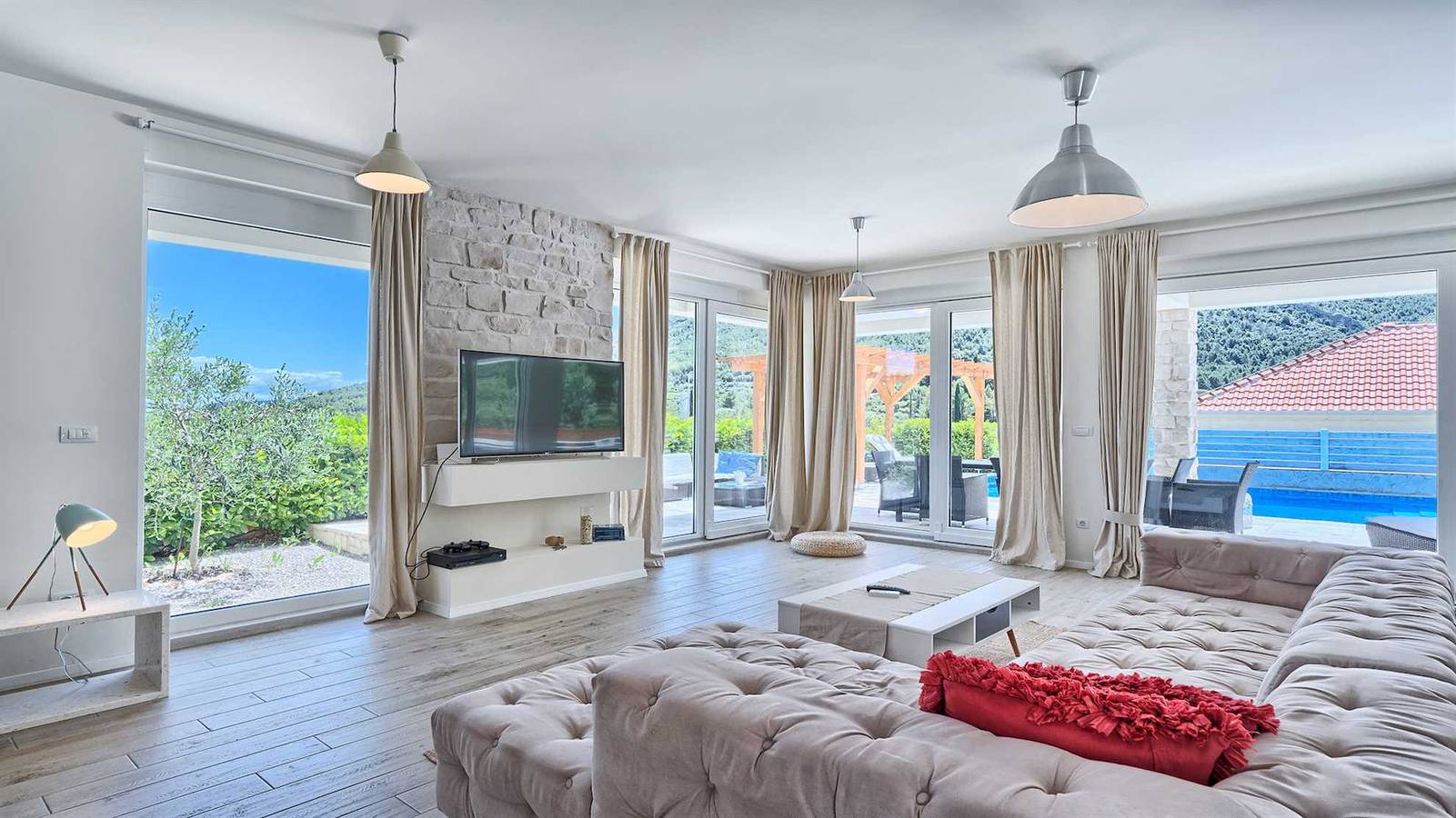Villa Luxoria - für 10 Gäste mit 4 Schlafzimmern, einem privaten Pool und einem Spa in Pitve, Hvar