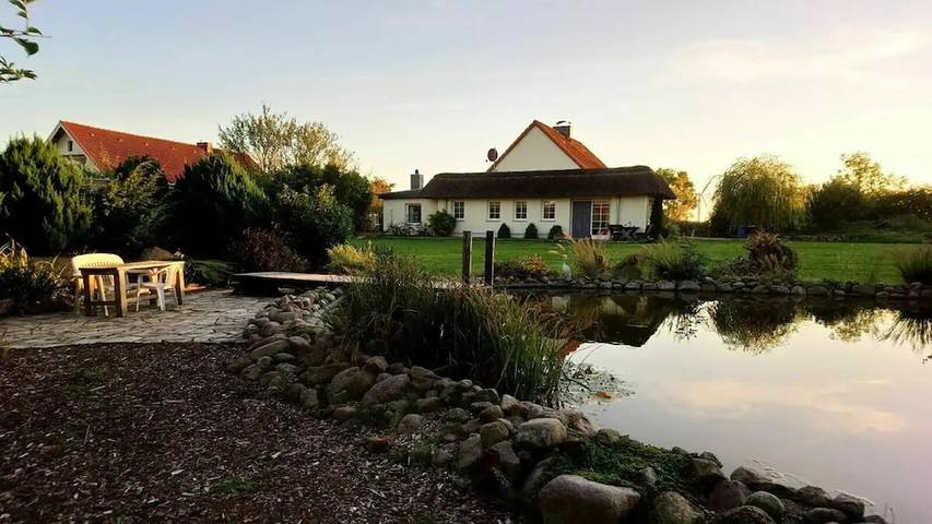 Ferienhaus für 8 Personen, mit Pool und Garten in Kalkhorst