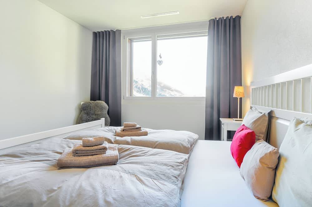 Ganze Wohnung, White Apartment, up to 8 guests, 50 meters from the ski cabin in Andermatt, Skiarena Andermatt-Sedrun