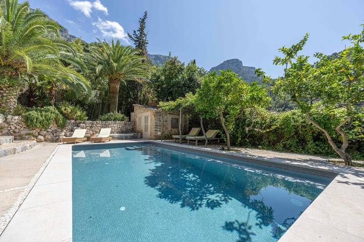 Finca für 8 Personen, mit Terrasse und Pool sowie Ausblick in Deià - 4