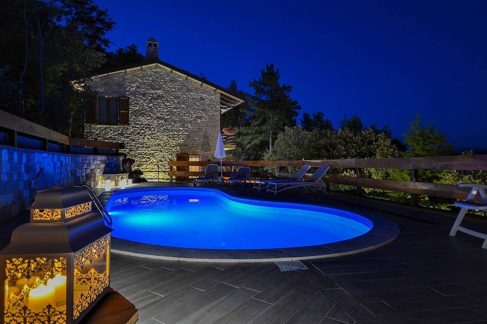 Villasubasiorelax, Panorama-Villa mit Schwimmbad, Naturpark, Spello, Assisi in Spello, Perugia Provinz
