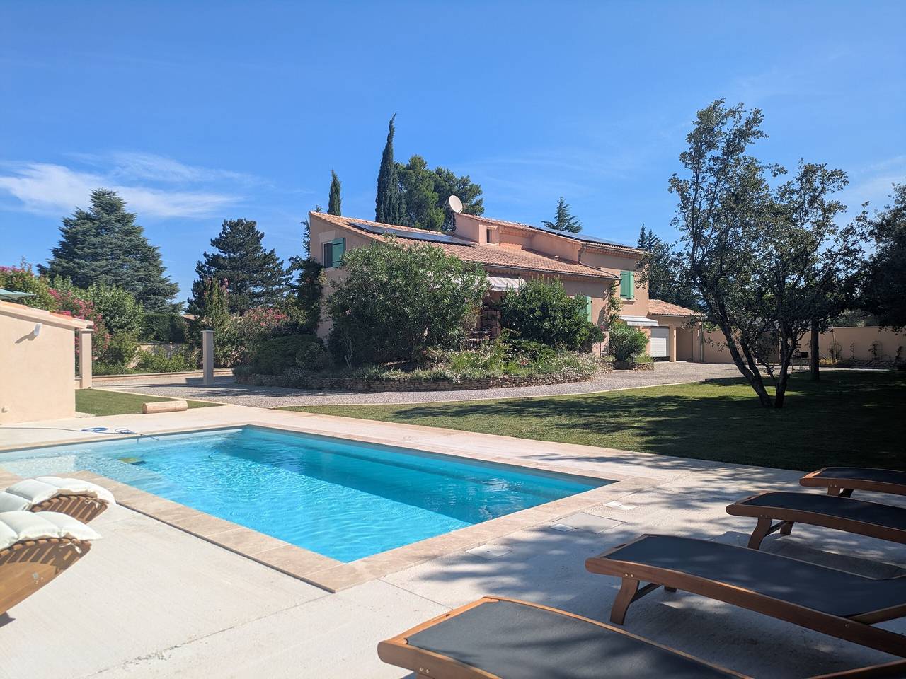 Location De Vacances pour 8 Personnes dans Mazan, Parc naturel régional du Mont-Ventoux
