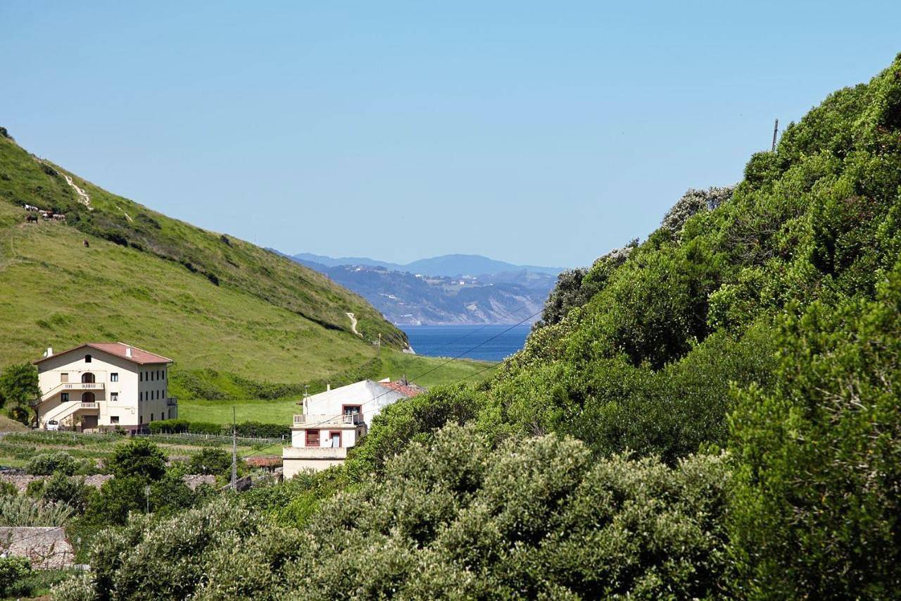 Hotel Flysch in Itzurun hondartza (Zumaia), Zumaia