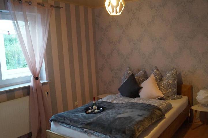 Ferienwohnung für 2 Personen, mit Terrasse und Garten in Eckenhagen