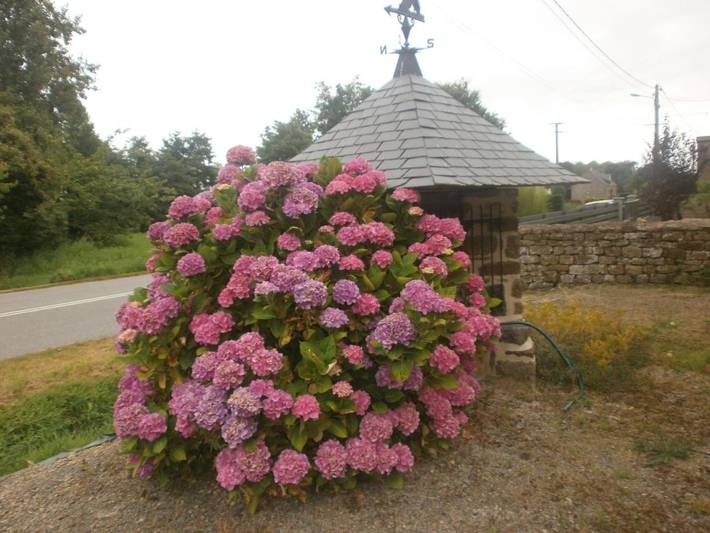 Location de vacances pour 3 personnes, avec jardin et terrasse à Roz-Landrieux - 4