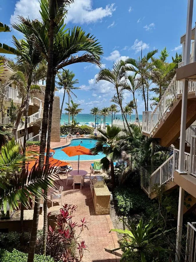 Resort para 4 personas, con terraza y piscina - 1