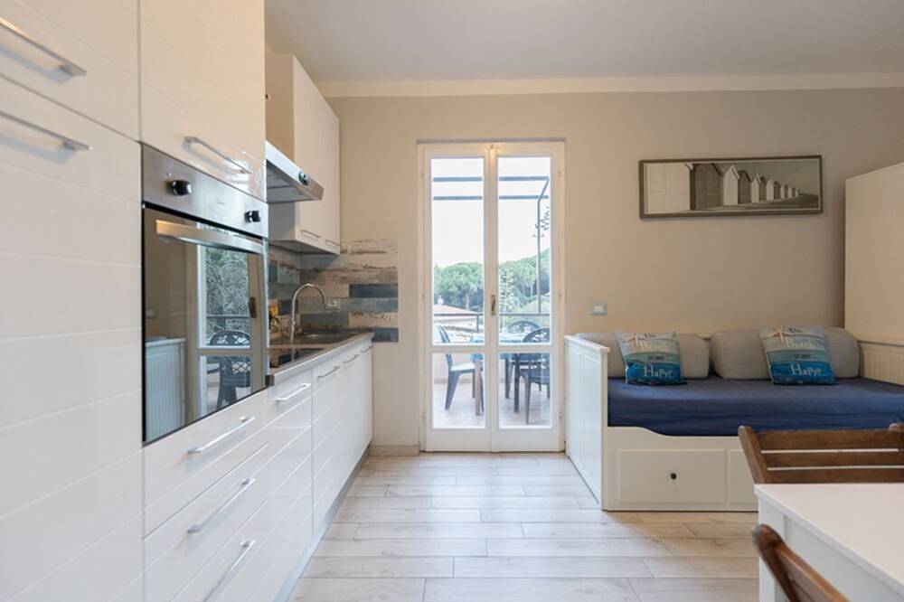 Appartamento intero, A soli 250 metri dalla bella spiaggia di Fetovaia in Spiaggia Fetovaia, Campo nell'Elba