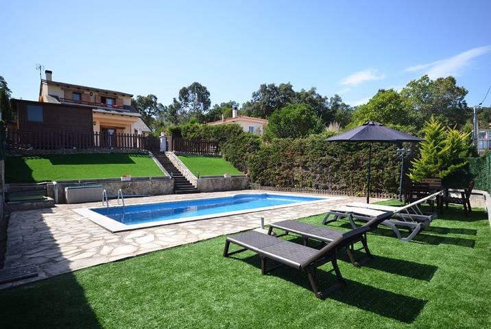Chalet para 6 personas, con jardín, Se admiten mascotas - 1