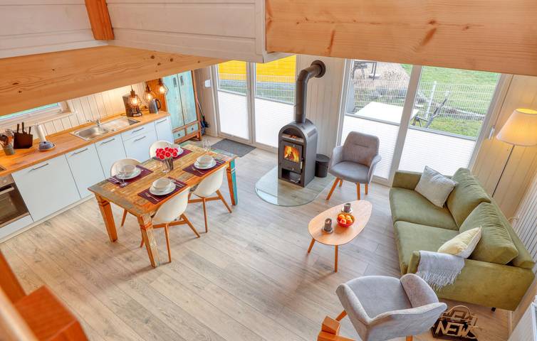 Gemütliche Wohnung mit Gartenterrasse, Parkplatz & WiFi in Zerpenschleuse, Wandlitz