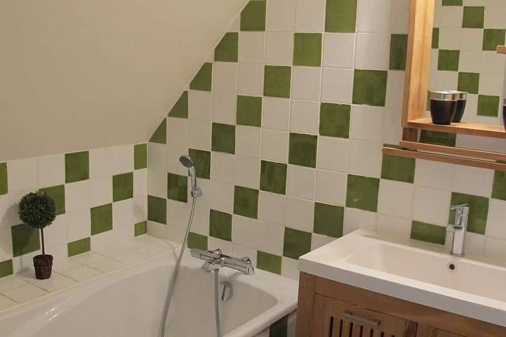 Location de vacances pour 4 personnes, avec piscine ainsi que jardin et terrasse à Abilly - 4