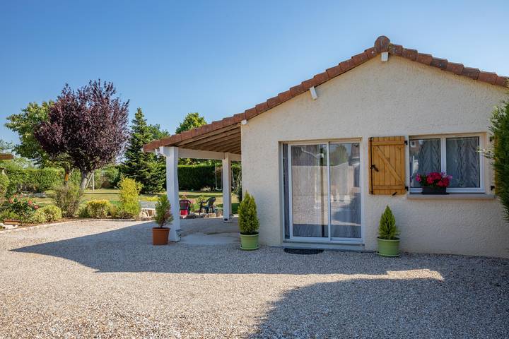 Maison de vacances pour 3 personnes, avec Terrasse et Jardin dans Yvelines