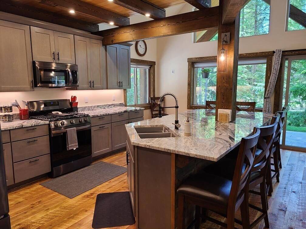 Pioneer Cabin Next to Elkins Resort by Priest Lake in Kaniksu Nationalwald