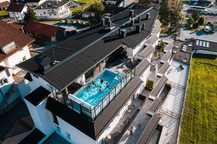 Hôtel pour 6 personnes, avec Balcon et Terrasse ainsi que Piscine et Sauna à Nauders
